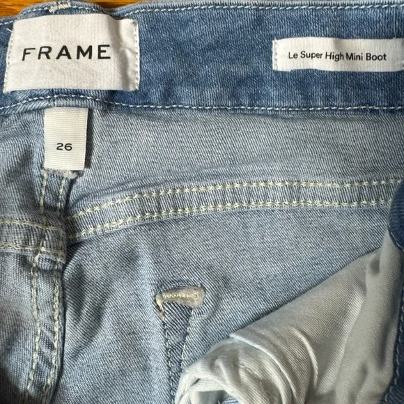 Frame Le Super High Mini Boot Slit-Hem Jeans In Danbury 26 - Picture 6 of 12